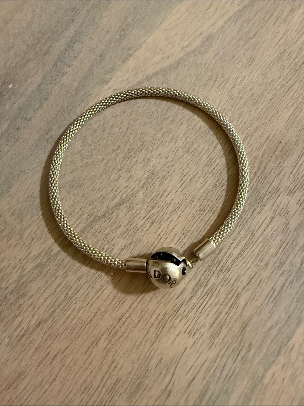 Pandora Sterling Silver Mesh Bracelet with Logo Clasp - Picture 2 of 5